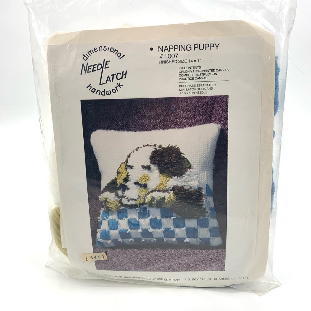 VTG 1978 Dimensional Handwork Needle Latch “Napping” Puppy 1007 Unopened Kit USA